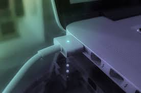 Cas HP 10 Menit Sudah Penuh? April 2026 Baterai Laptop Juga Bakal Revolusi, Siap-siap Tinggalkan Charger